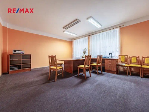 Prodej domu 670 m², pozemek 1786 m²