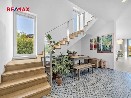 Prodej domu 213 m², pozemek 1614 m²