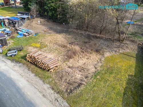 Prodej stavebního pozemku 1035 m²