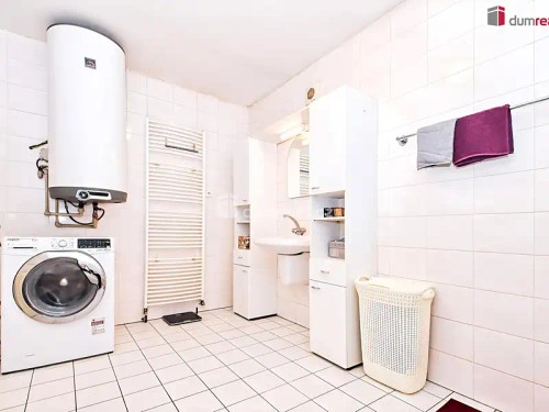 Prodej domu 210 m², pozemek 1322 m²