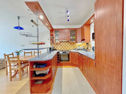 Prodej bytu 4+kk 137 m²