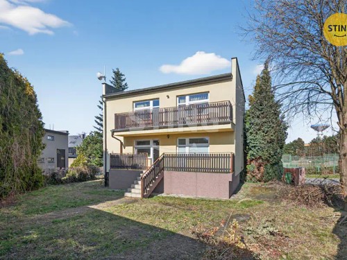 Prodej vily 292 m², pozemek 555 m²