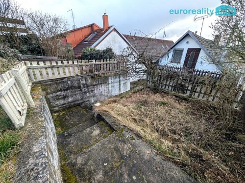 Prodej chalupy 100 m², pozemek 822 m²