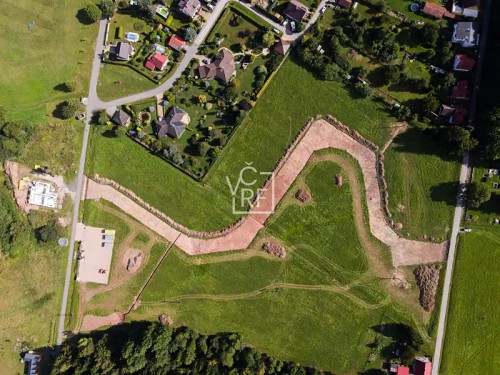 Prodej stavebního pozemku 869 m²