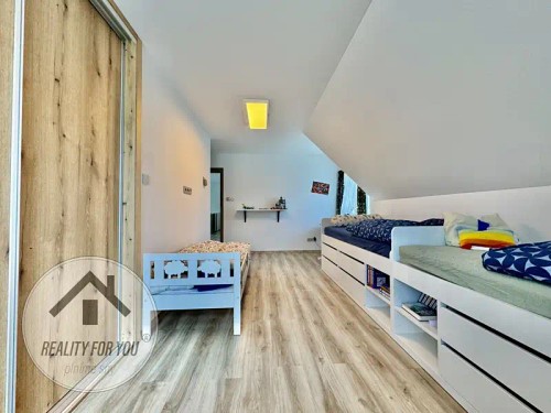 Prodej domu 240 m², pozemek 677 m²
