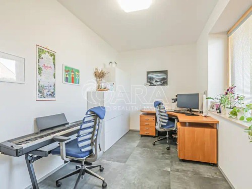 Prodej domu 328 m², pozemek 1107 m²