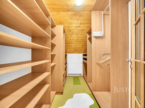 Prodej chaty 120 m², pozemek 646 m²