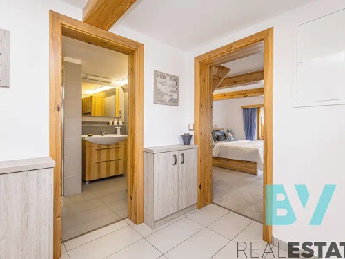 Prodej chalupy 186 m², pozemek 871 m²