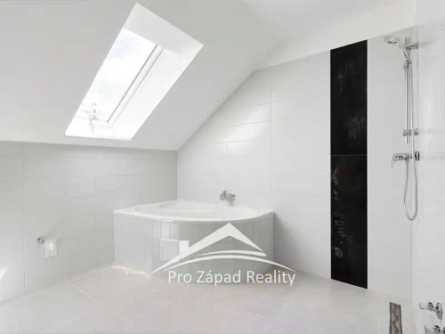 Prodej bytu 5+kk 134 m²
