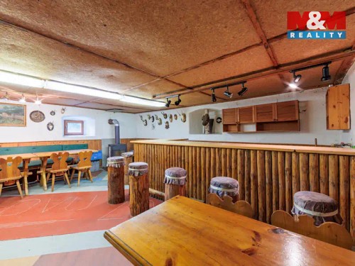 Prodej zemědělské usedlosti 174 m², pozemek 3298 m²