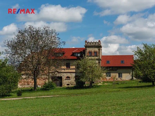 Prodej zemědělské usedlosti 350 m², pozemek 11288 m²