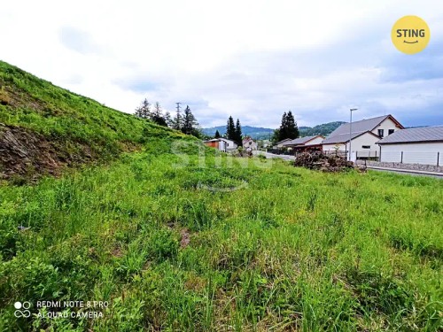 Prodej stavebního pozemku 1275 m²
