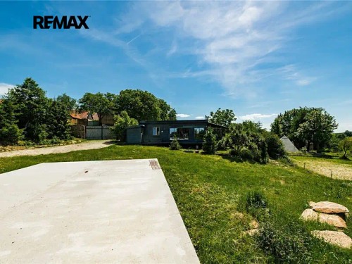 Prodej stavebního pozemku 3007 m²