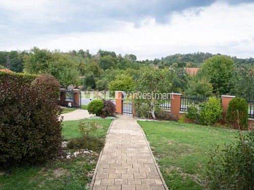 Prodej domu 200 m², pozemek 2205 m²