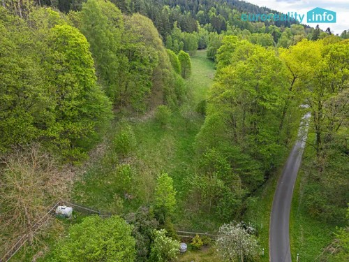 Prodej stavebního pozemku 1330 m²