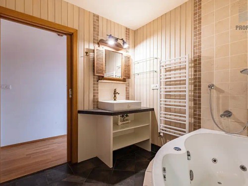 Prodej bytu 5+kk 158 m²