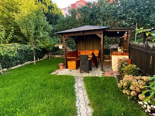 Prodej bytu 4+kk 144 m²