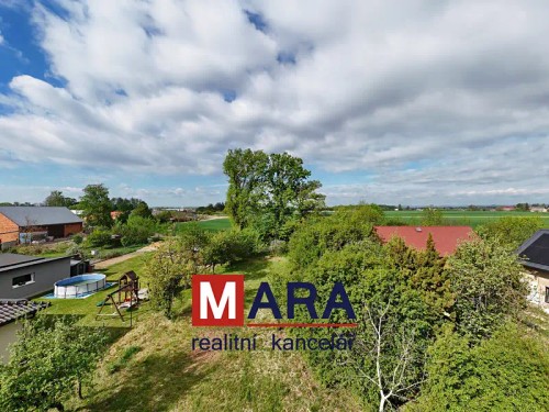 Prodej stavebního pozemku 1268 m²