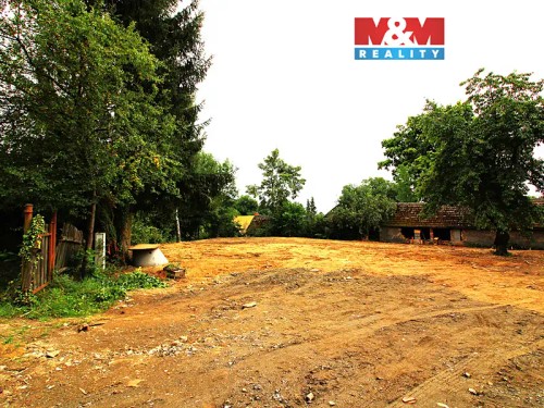 Prodej stavebního pozemku 961 m²