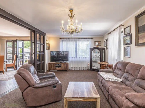 Prodej domu 145 m², pozemek 5188 m²