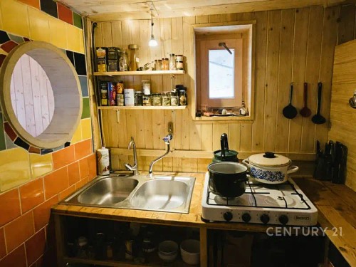 Prodej domu 300 m², pozemek 35147 m²