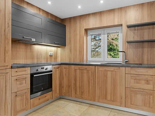 Prodej domu 247 m², pozemek 1300 m²