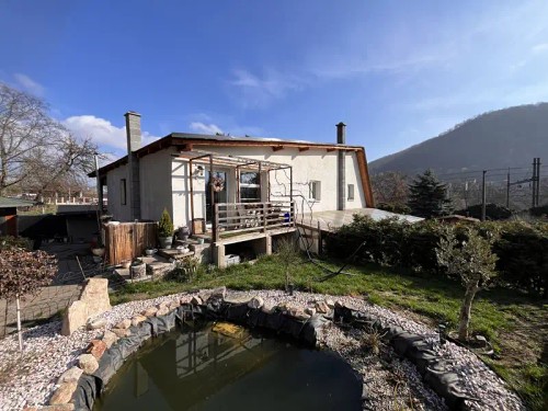 Prodej domu 257 m², pozemek 1052 m²