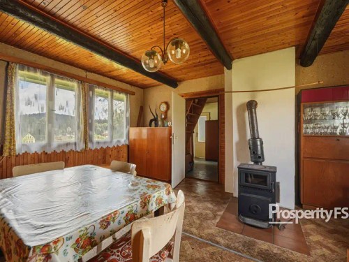 Prodej stavebního pozemku 1280 m²