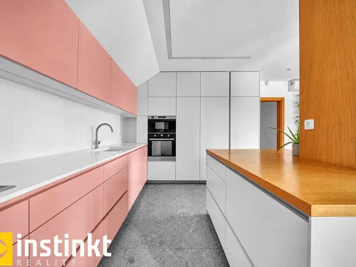 Prodej bytu 5+kk 185 m²