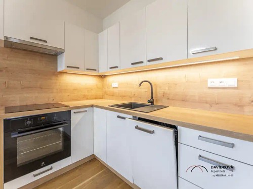 Prodej bytu 2+kk 38 m²