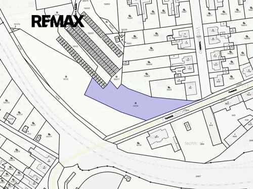 Prodej stavebního pozemku 2418 m²
