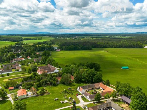 Prodej stavebního pozemku 2949 m²