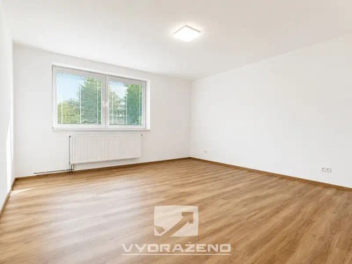 Prodej domu 300 m², pozemek 2815 m²