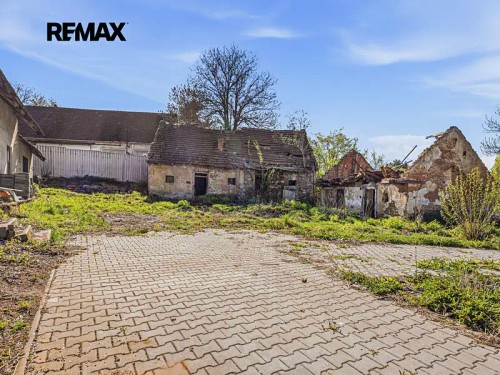 Prodej domu 213 m², pozemek 2020 m²
