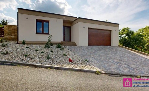 Prodej domu 141 m², pozemek 983 m²