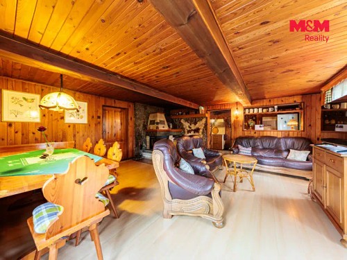 Prodej chalupy 250 m², pozemek 4516 m²