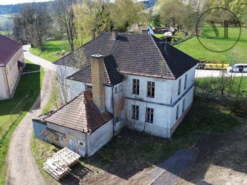 Prodej chalupy 617 m², pozemek 831 m²