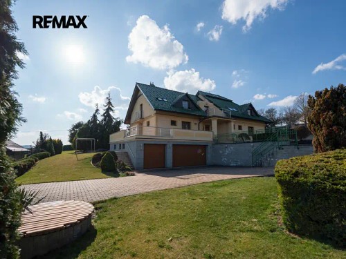 Prodej domu 615 m², pozemek 2660 m²