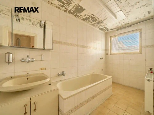 Prodej domu 309 m², pozemek 389 m²