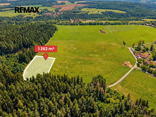 Prodej stavebního pozemku 1262 m²