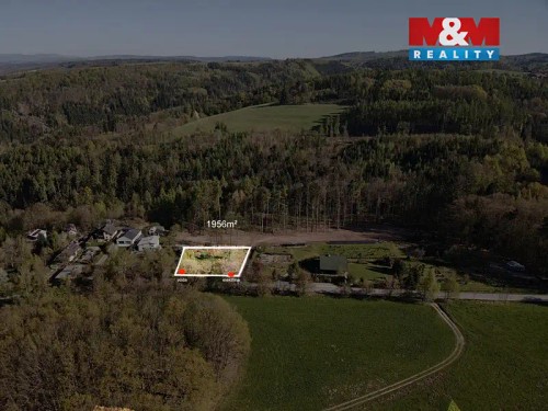Prodej stavebního pozemku 1956 m²