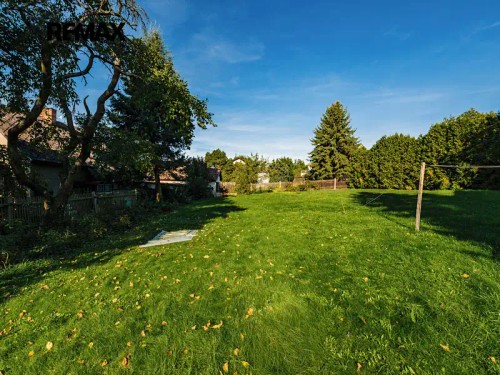 Prodej stavebního pozemku 667 m²