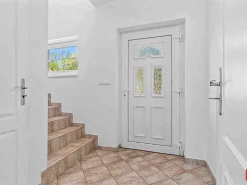 Prodej domu 230 m², pozemek 783 m²