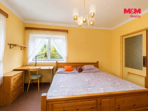 Prodej zemědělské usedlosti 180 m², pozemek 5883 m²