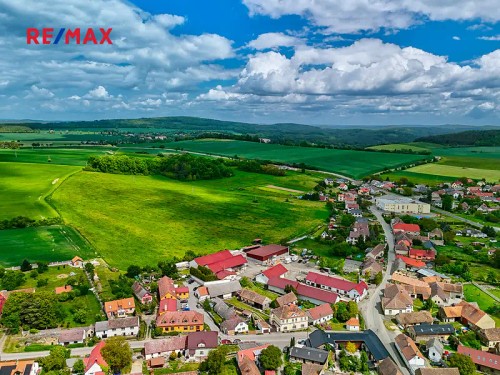 Prodej domu 200 m², pozemek 1223 m²