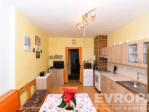 Prodej domu 260 m², pozemek 337 m²