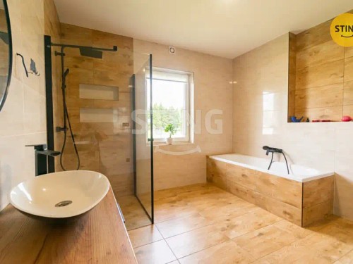 Prodej domu 142 m², pozemek 1058 m²