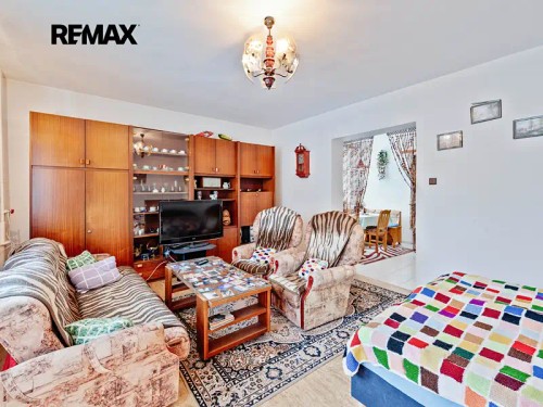 Prodej domu 290 m², pozemek 1221 m²