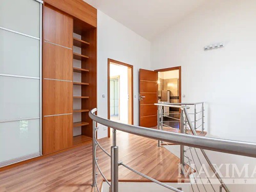 Prodej domu 232 m², pozemek 931 m²