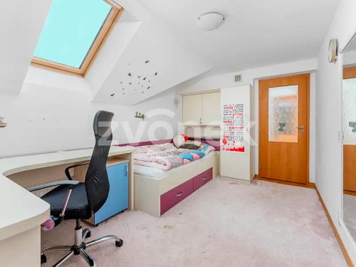 Prodej domu 186 m², pozemek 914 m²